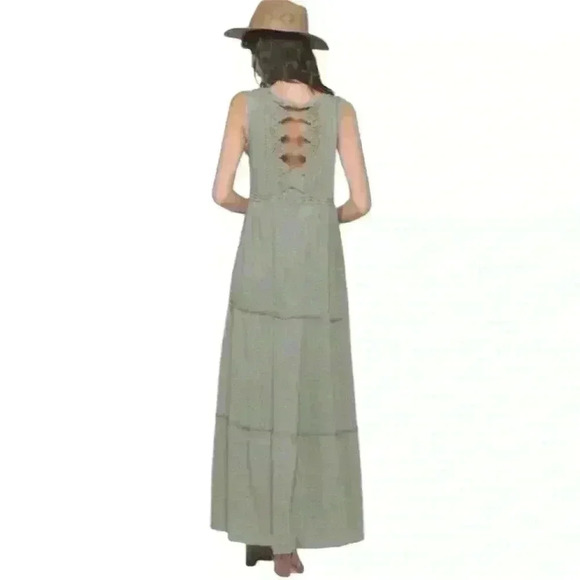 NWT Sleeveless Cutout Back Maxi Olive Dress - Picture 3 of 5
